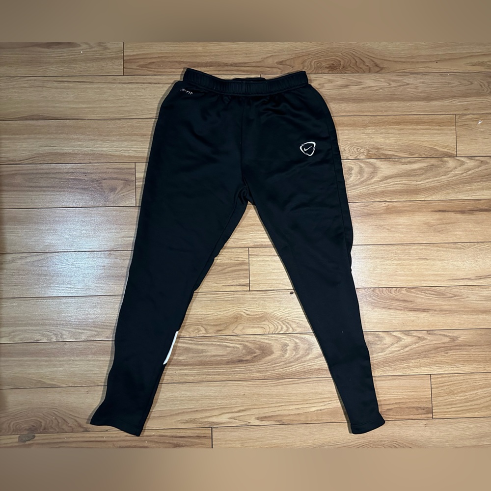 NIKE - VINTAGE DRI-FIT- JOGGERS - SIZE M - BLACK & WHITE
